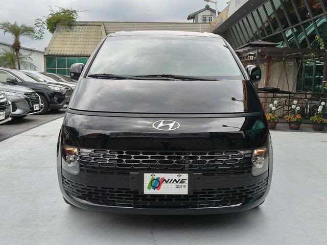 HYUNDAI現代 STARIA  第3張相片