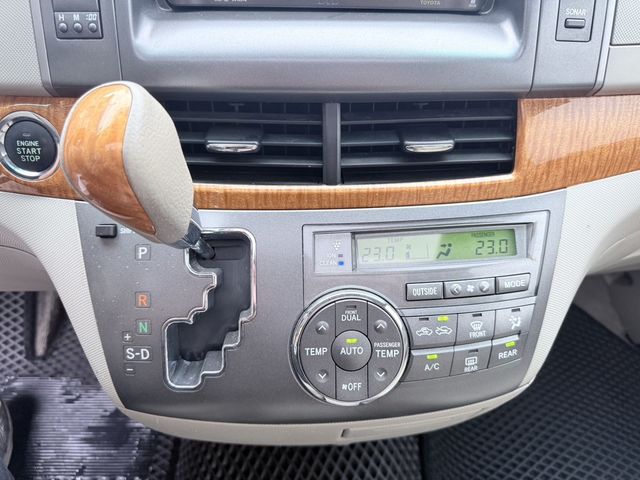 TOYOTA豐田 PREVIA  第19張相片