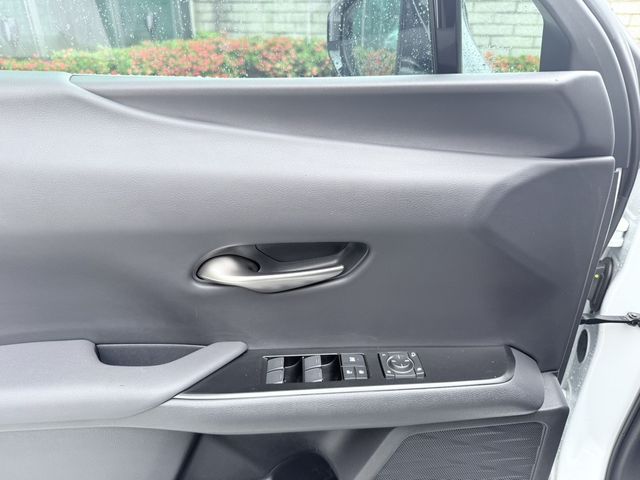 LEXUS凌志 UX250H  第17張相片