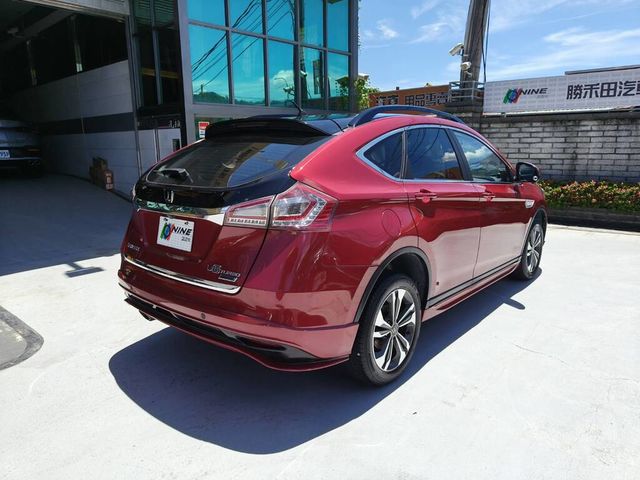 LUXGEN納智捷 U6 TURBO  第2張相片
