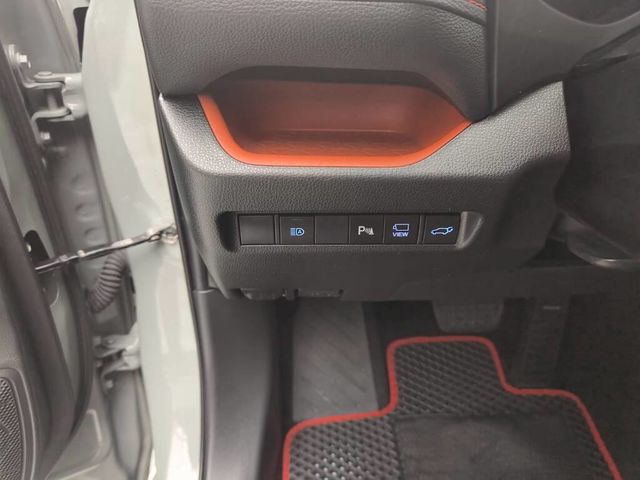 TOYOTA豐田 RAV4  第11張相片