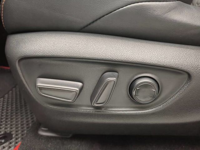 TOYOTA豐田 RAV4  第12張相片