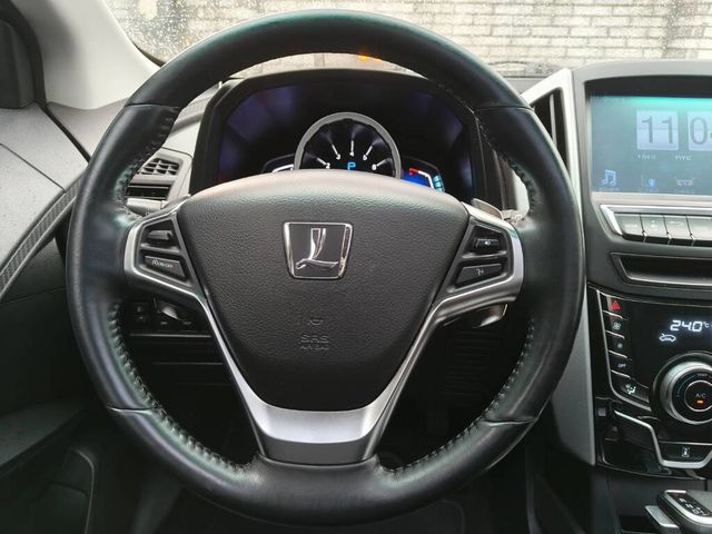 LUXGEN納智捷 U6 TURBO  第12張相片