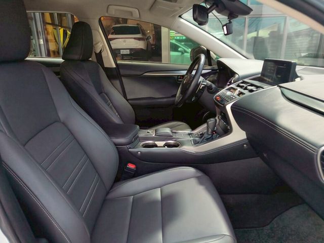 LEXUS凌志 NX200  第20張相片