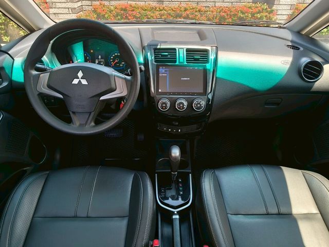 MITSUBISHI三菱 COLT PLUS  第5張相片