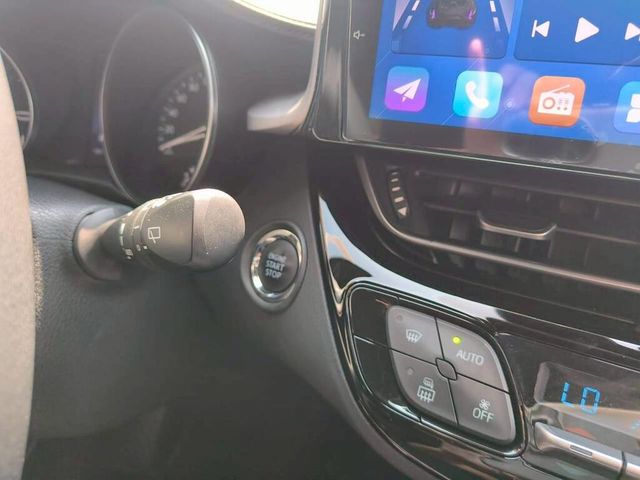 TOYOTA豐田 C-HR  第12張相片