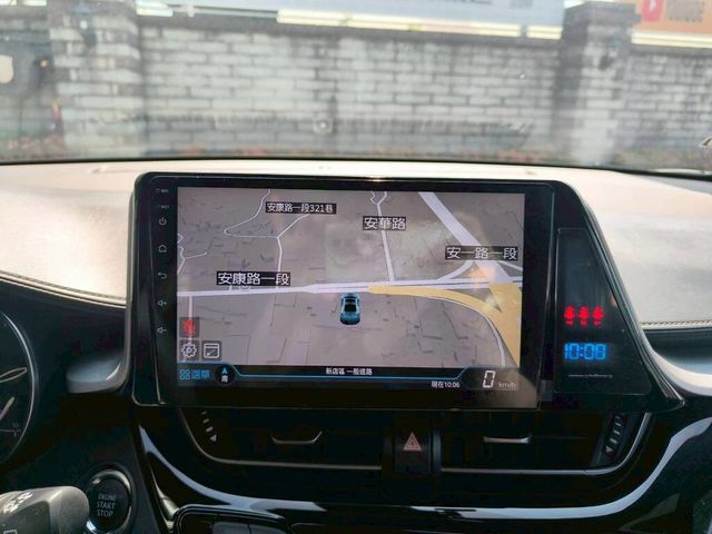 TOYOTA豐田 C-HR  第13張相片