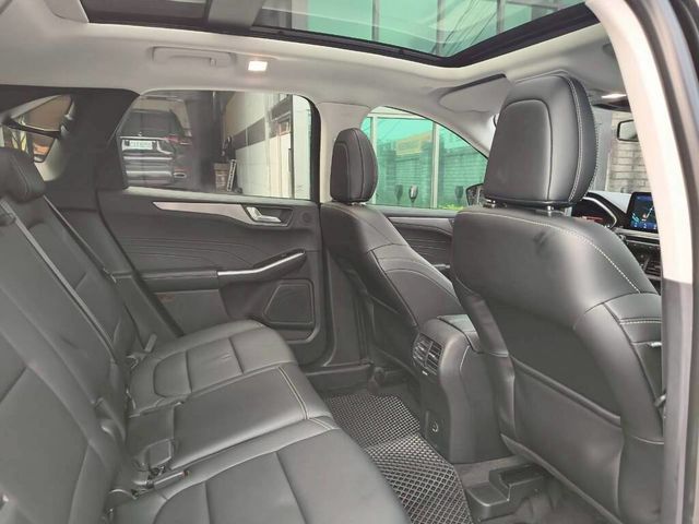 FORD福特 KUGA  第13張相片