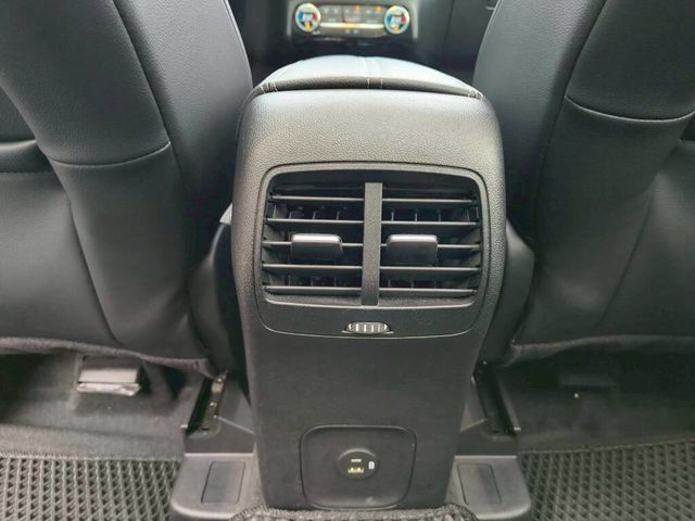 FORD福特 KUGA  第16張相片