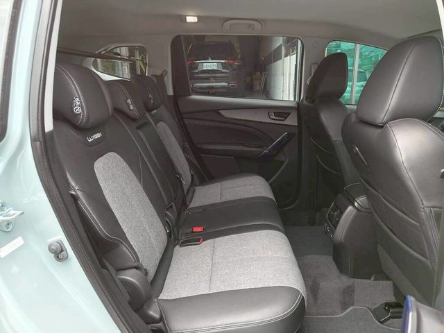 LUXGEN納智捷 URX  第10張相片