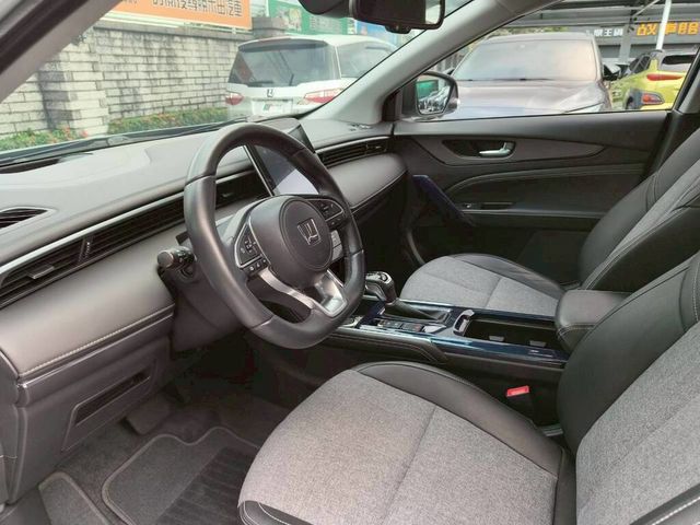 LUXGEN納智捷 URX  第19張相片