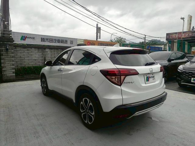 HONDA本田 HR-V  第8張相片