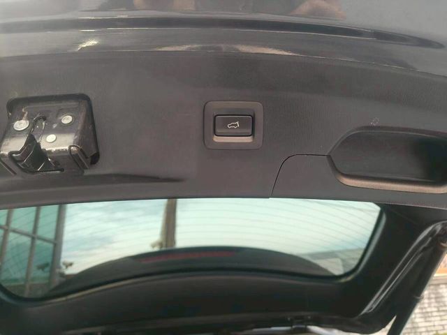 MAZDA馬自達 CX-9  第11張相片