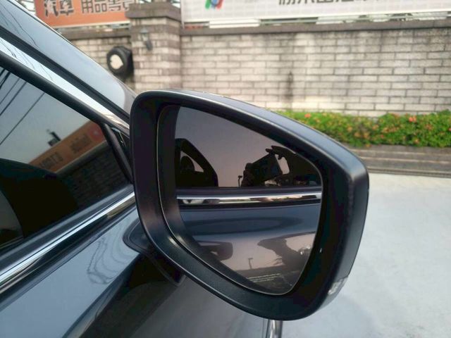 MAZDA馬自達 CX-9  第12張相片