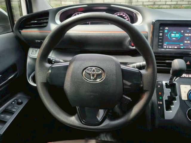 TOYOTA豐田 SIENTA  第12張相片