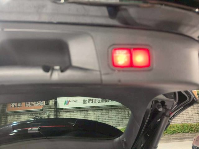 M-BENZ賓士 EQA250  第9張相片