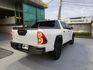 TOYOTA豐田 HILUX  第2張縮圖