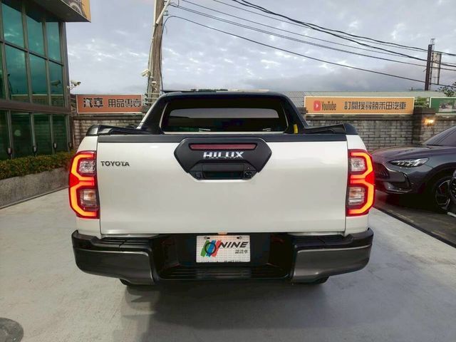 TOYOTA豐田 HILUX  第4張相片