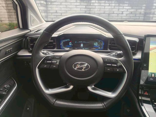 HYUNDAI現代 CUSTIN  第14張相片