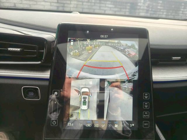 HYUNDAI現代 CUSTIN  第17張相片