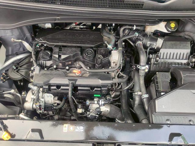 HYUNDAI現代 CUSTIN  第6張相片