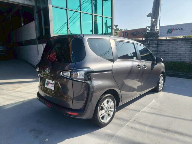 TOYOTA豐田 SIENTA  第2張相片