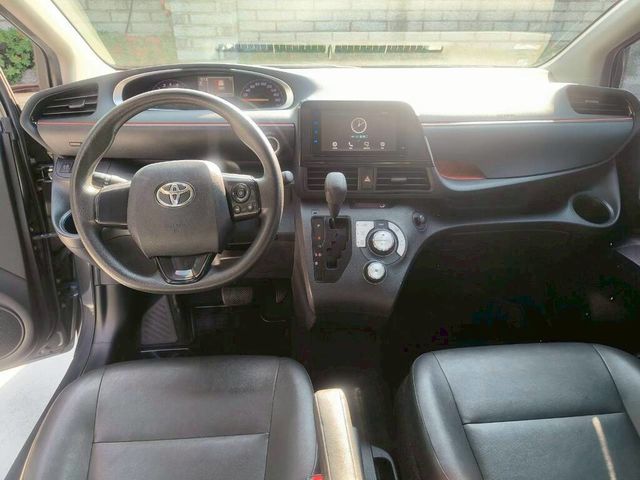 TOYOTA豐田 SIENTA  第5張相片