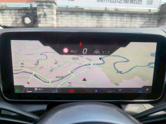 M-BENZ賓士 GLC200  第8張相片