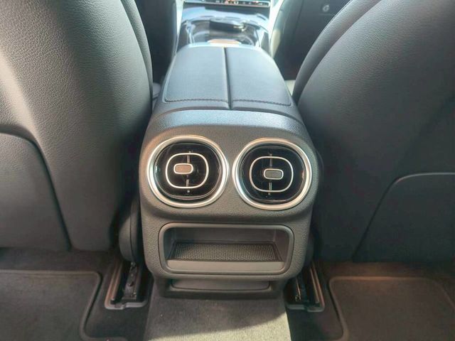 M-BENZ賓士 GLC200  第12張相片