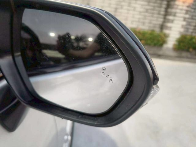 TOYOTA豐田 SIENTA  第12張相片