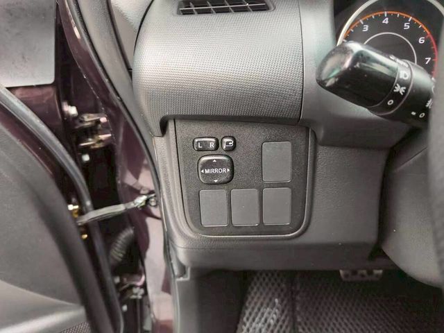 TOYOTA豐田 WISH  第6張相片