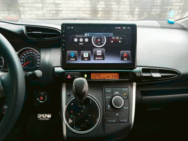 TOYOTA豐田 WISH  第9張相片