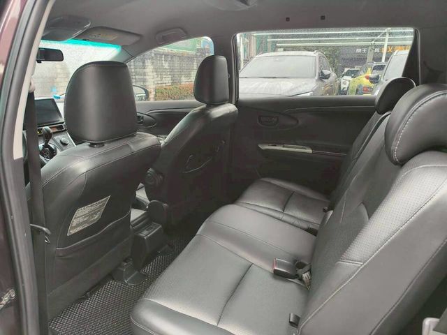 TOYOTA豐田 WISH  第10張相片