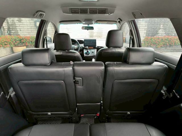 TOYOTA豐田 WISH  第12張相片