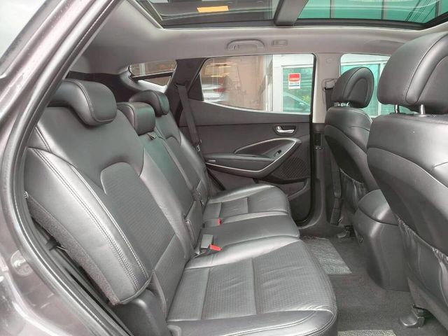 HYUNDAI現代 SANTA FE  第13張相片