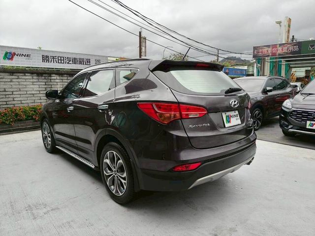HYUNDAI現代 SANTA FE  第17張相片