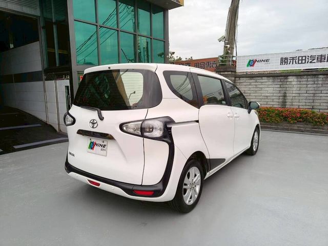 TOYOTA豐田 SIENTA  第2張相片