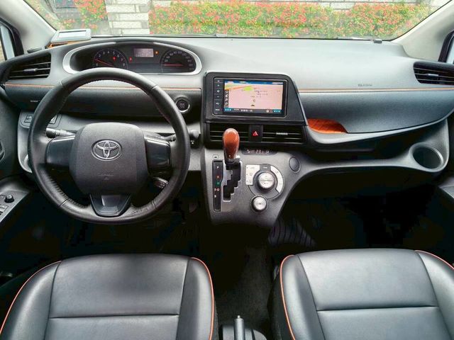TOYOTA豐田 SIENTA  第5張相片