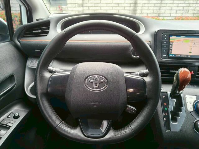 TOYOTA豐田 SIENTA  第11張相片