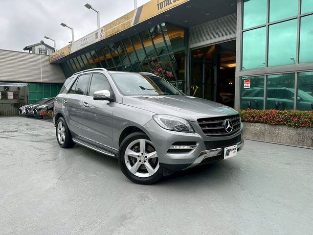 M-BENZ賓士 ML400  第7張相片