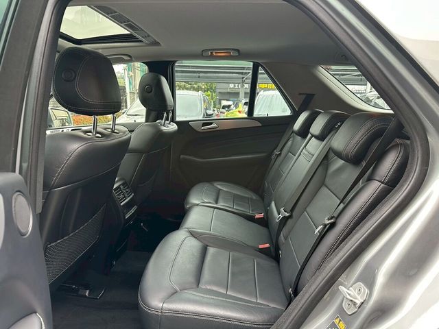 M-BENZ賓士 ML400  第15張相片