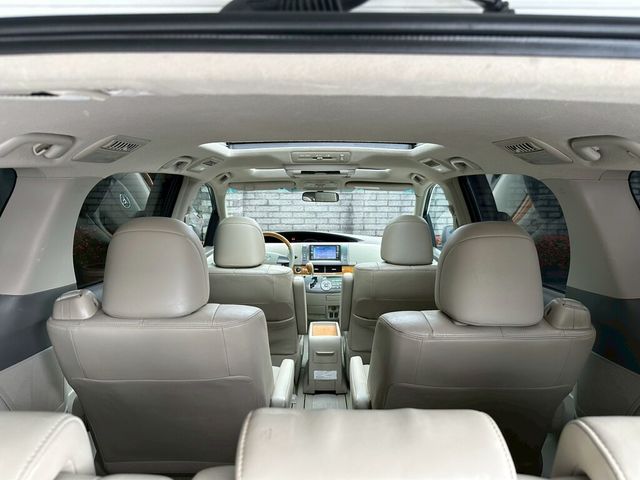 TOYOTA豐田 PREVIA  第13張相片