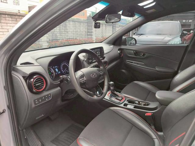 HYUNDAI現代 KONA  第10張相片