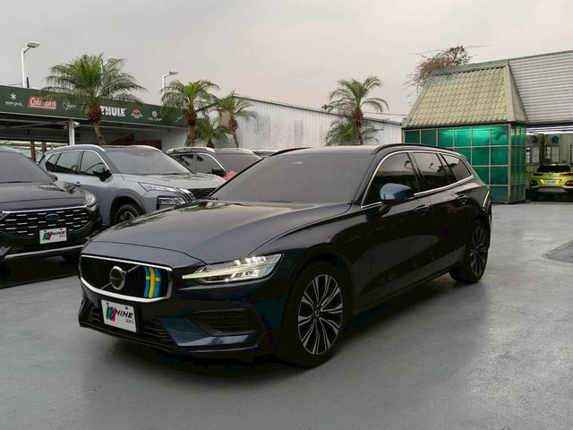 VOLVO富豪 V60  第1張相片