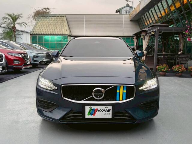 VOLVO富豪 V60  第3張相片
