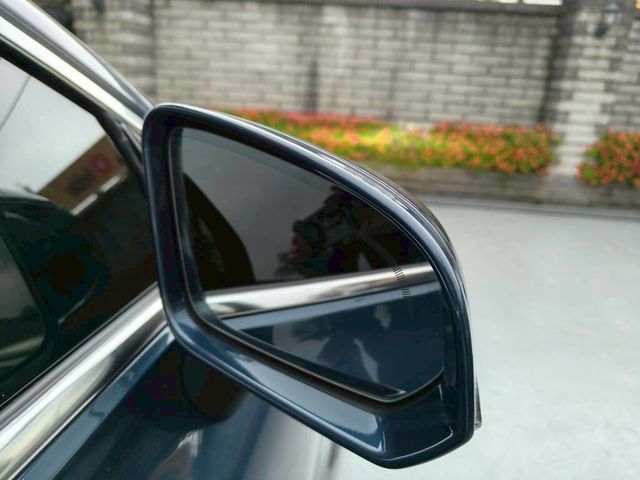 VOLVO富豪 V60  第13張相片