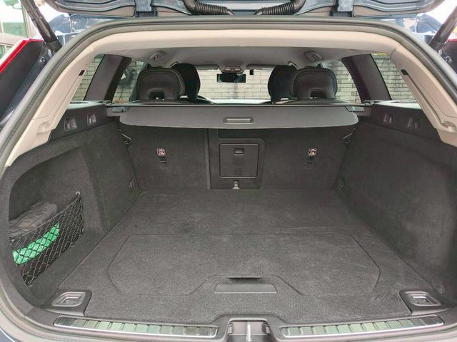 VOLVO富豪 V60  第15張相片