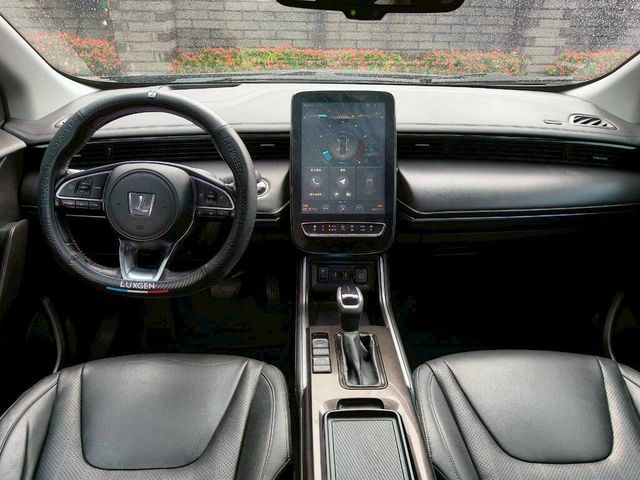 LUXGEN納智捷 URX  第13張相片