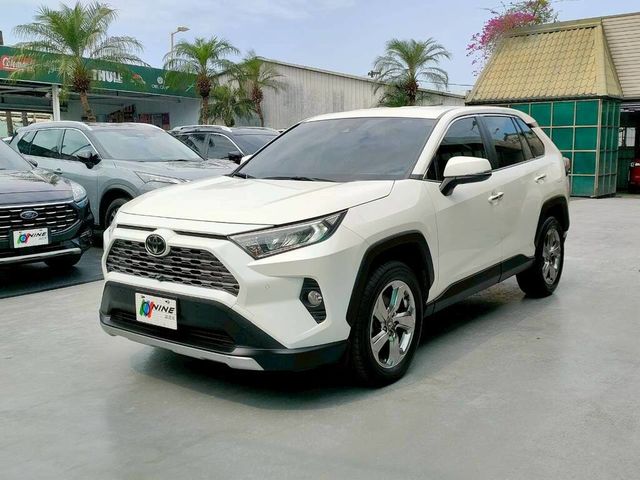 TOYOTA豐田 RAV4  第1張相片