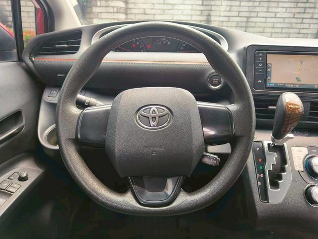 TOYOTA豐田 SIENTA  第7張相片